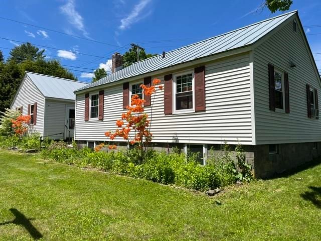 98 Greenleaf Street, Brattleboro, VT 05301