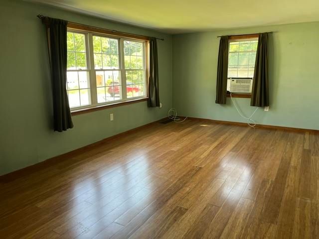 98 Greenleaf Street, Brattleboro, VT 05301