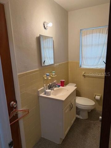 3203 W IVY STREET, Tampa, FL 33607