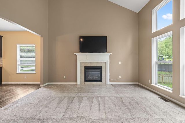 679 Greenwood Loop, Newark, OH 43055