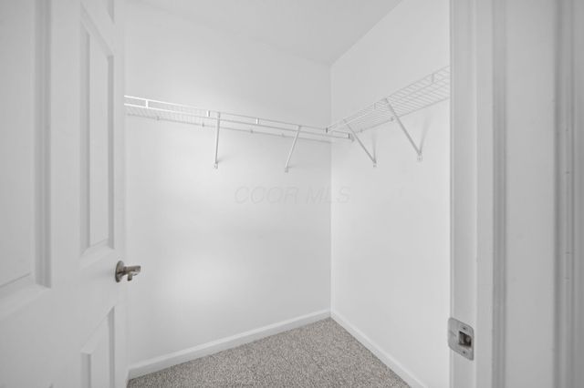 679 Greenwood Loop, Newark, OH 43055