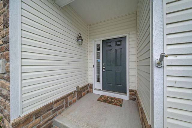 679 Greenwood Loop, Newark, OH 43055