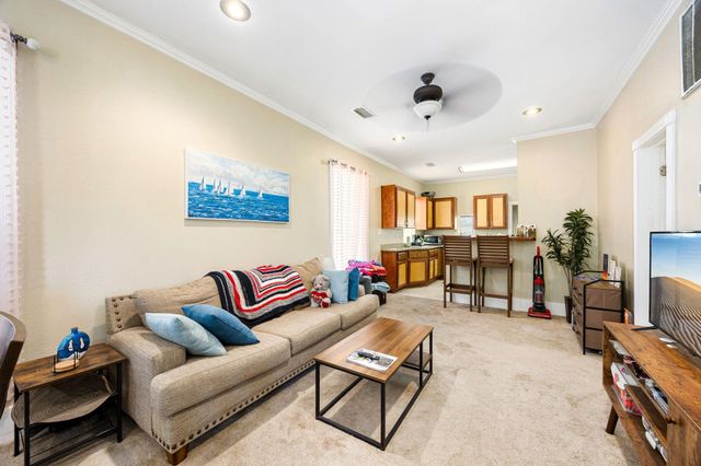 2014 39th Street, Galveston, TX 77550