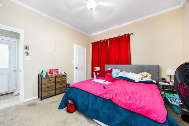 2014 39th Street, Galveston, TX 77550