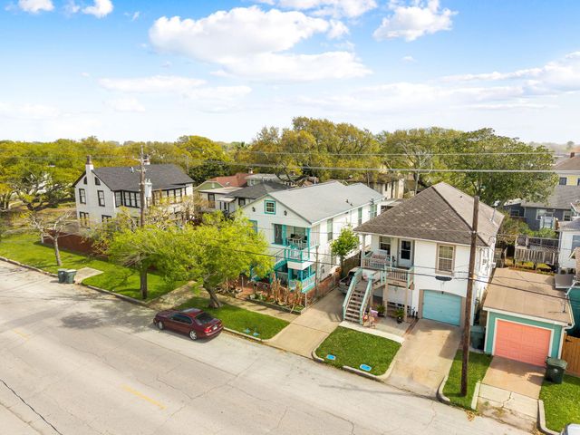 2014 39th Street, Galveston, TX 77550