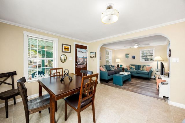 2014 39th Street, Galveston, TX 77550
