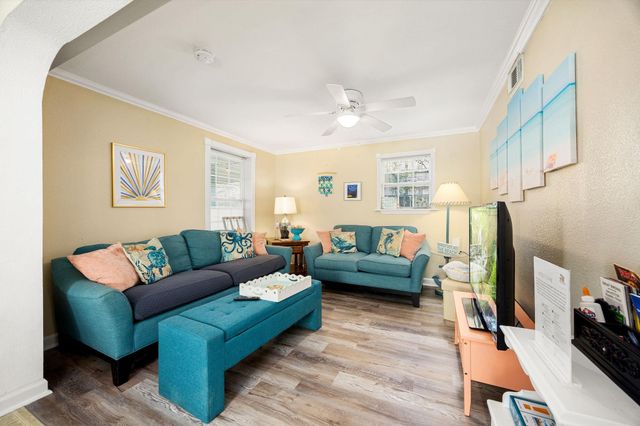 2014 39th Street, Galveston, TX 77550