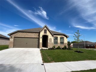 5800 Utopia Drive, Fort Worth, TX 76179