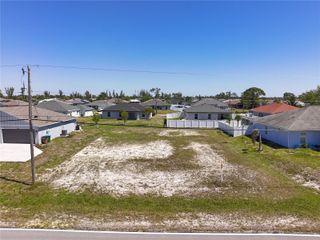 3605 W GATOR CIRCLE, Cape Coral, FL 33909
