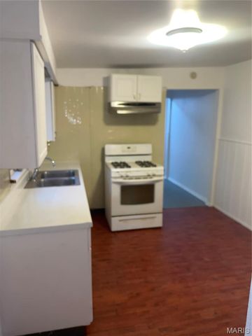 9922 Lilac Drive, Riverview, MO 63137