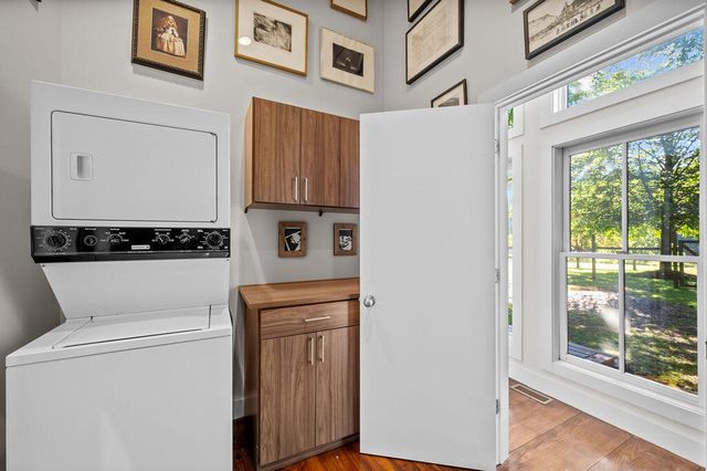 2408 E 800 N, La Porte, IN 46350