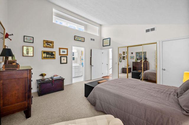 2408 E 800 N, La Porte, IN 46350