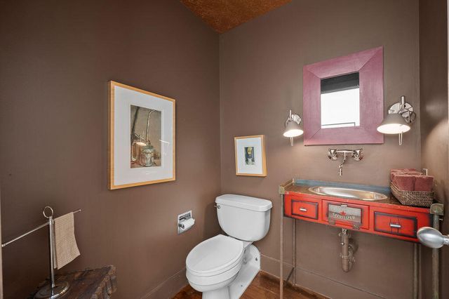 2408 E 800 N, La Porte, IN 46350