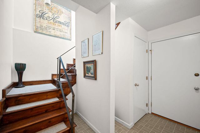 2408 E 800 N, La Porte, IN 46350