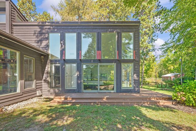 2408 E 800 N, La Porte, IN 46350