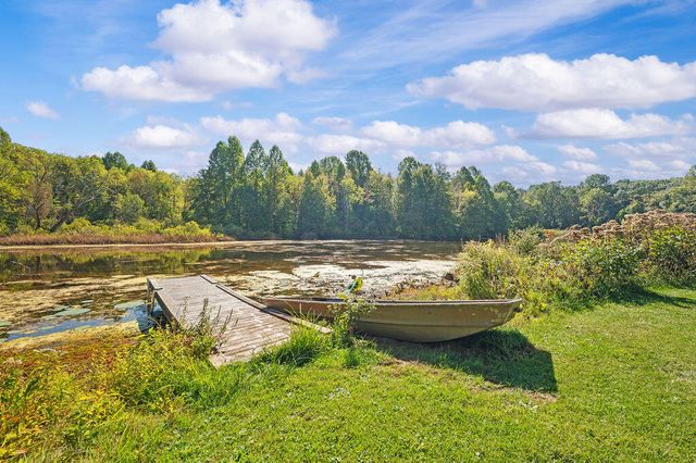 2408 E 800 N, La Porte, IN 46350