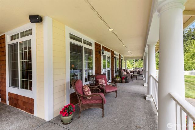 8730 Seabeck Hwy NW, Bremerton, WA 98312