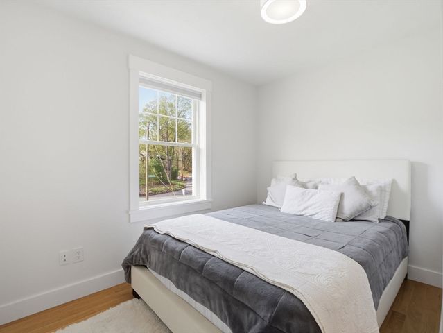 1 Smith Rd, Sutton, MA 01590