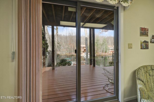 137 Shore Lane, Fairfield Glade, TN 38558