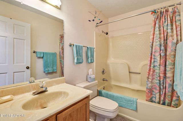 137 Shore Lane, Fairfield Glade, TN 38558