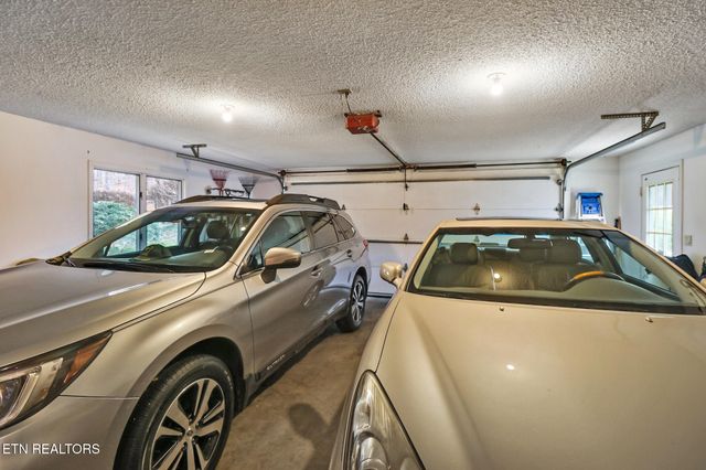 137 Shore Lane, Fairfield Glade, TN 38558