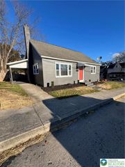 32 North Front Street, Coplay Boro, PA 18037