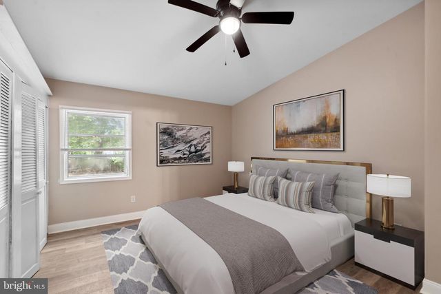 659 W FOREST GROVE RD, Vineland, NJ 08360