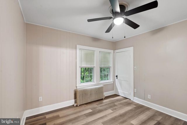 659 W FOREST GROVE RD, Vineland, NJ 08360