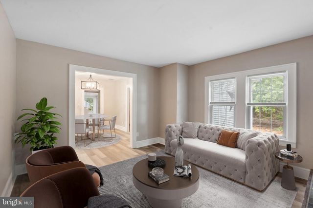 659 W FOREST GROVE RD, Vineland, NJ 08360