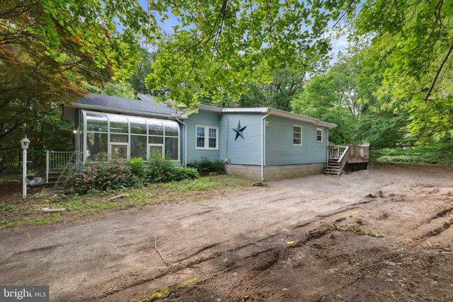 659 W FOREST GROVE RD, Vineland, NJ 08360