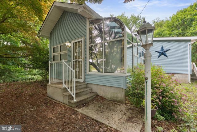 659 W FOREST GROVE RD, Vineland, NJ 08360