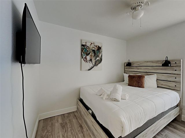 7326 LAKE FLOY CIRCLE, Orlando, FL 32819