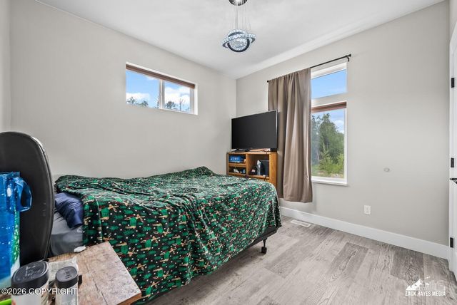 1814 S Berlin Rose Street, Wasilla, AK 99623