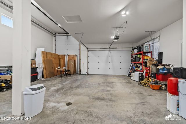 1814 S Berlin Rose Street, Wasilla, AK 99623