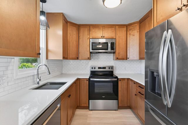 2231 Maryland Avenue E, Saint Paul, MN 55119