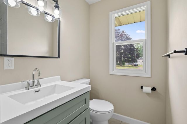 2231 Maryland Avenue E, Saint Paul, MN 55119