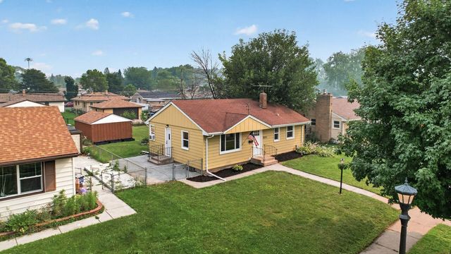 2231 Maryland Avenue E, Saint Paul, MN 55119