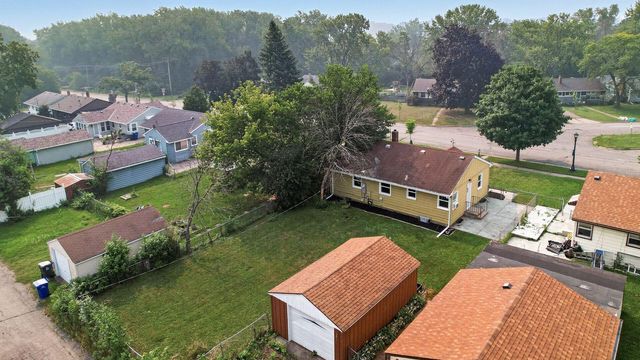 2231 Maryland Avenue E, Saint Paul, MN 55119