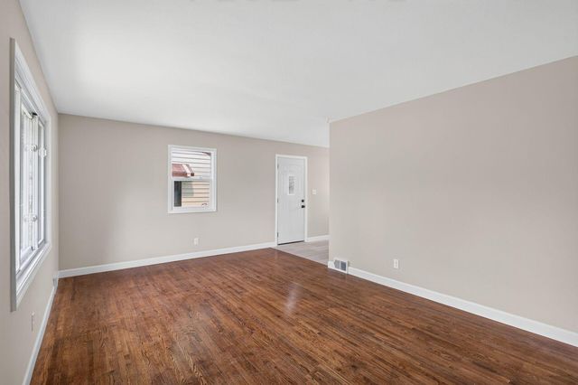 2231 Maryland Avenue E, Saint Paul, MN 55119