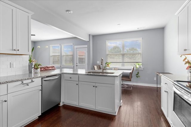 6005 Sentinel Dr, E, Spring Hill, TN 37174