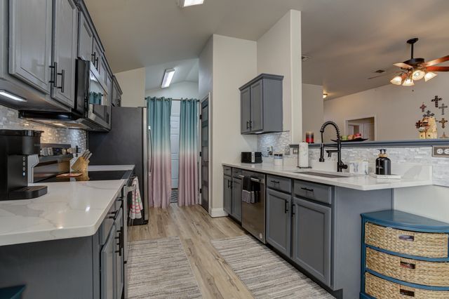 3611 Pontiac Avenue, Lubbock, TX 79407