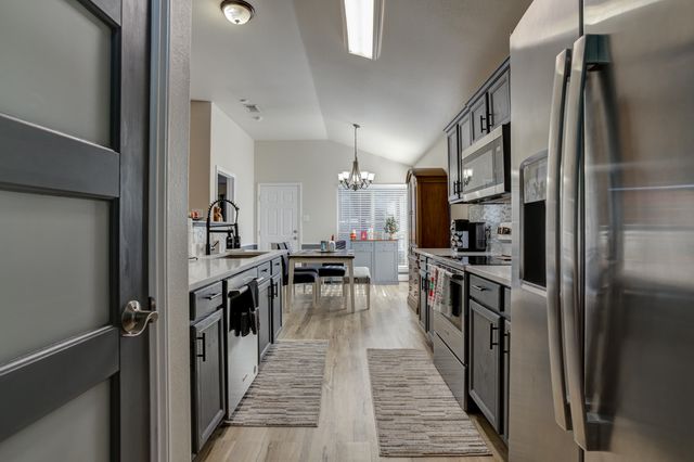 3611 Pontiac Avenue, Lubbock, TX 79407