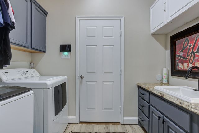 3611 Pontiac Avenue, Lubbock, TX 79407