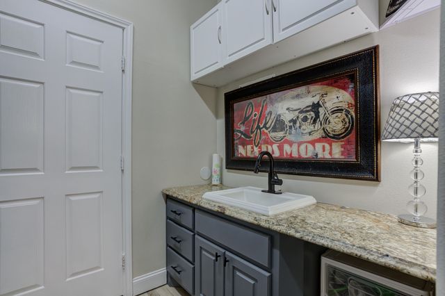 3611 Pontiac Avenue, Lubbock, TX 79407