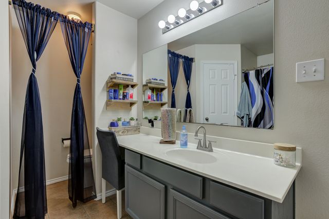 3611 Pontiac Avenue, Lubbock, TX 79407