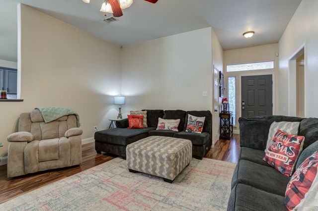 3611 Pontiac Avenue, Lubbock, TX 79407