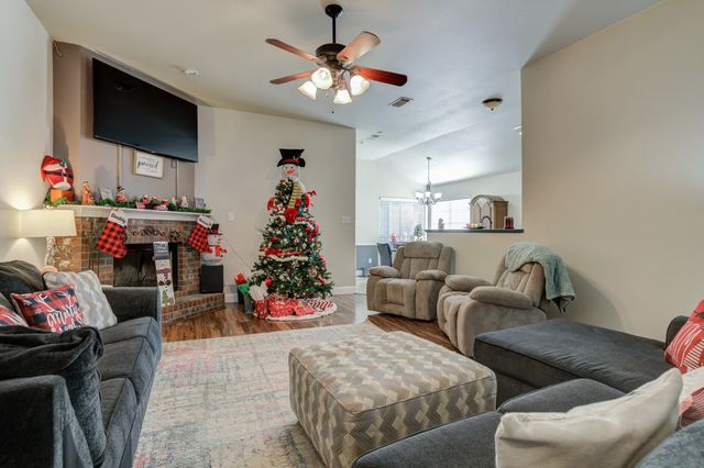 3611 Pontiac Avenue, Lubbock, TX 79407