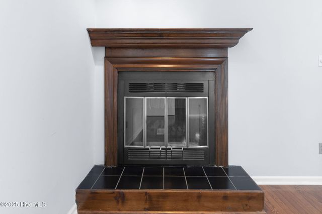 484 Lands End Road, Fayetteville, NC 28314