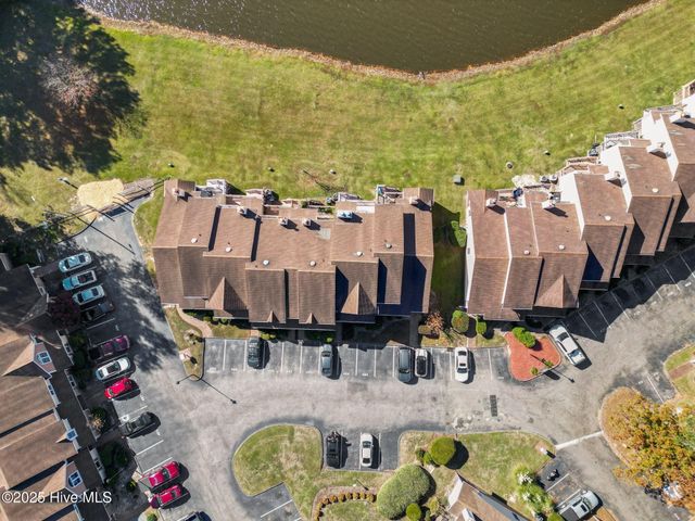 484 Lands End Road, Fayetteville, NC 28314