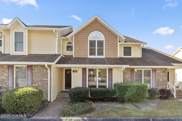 484 Lands End Road, Fayetteville, NC 28314